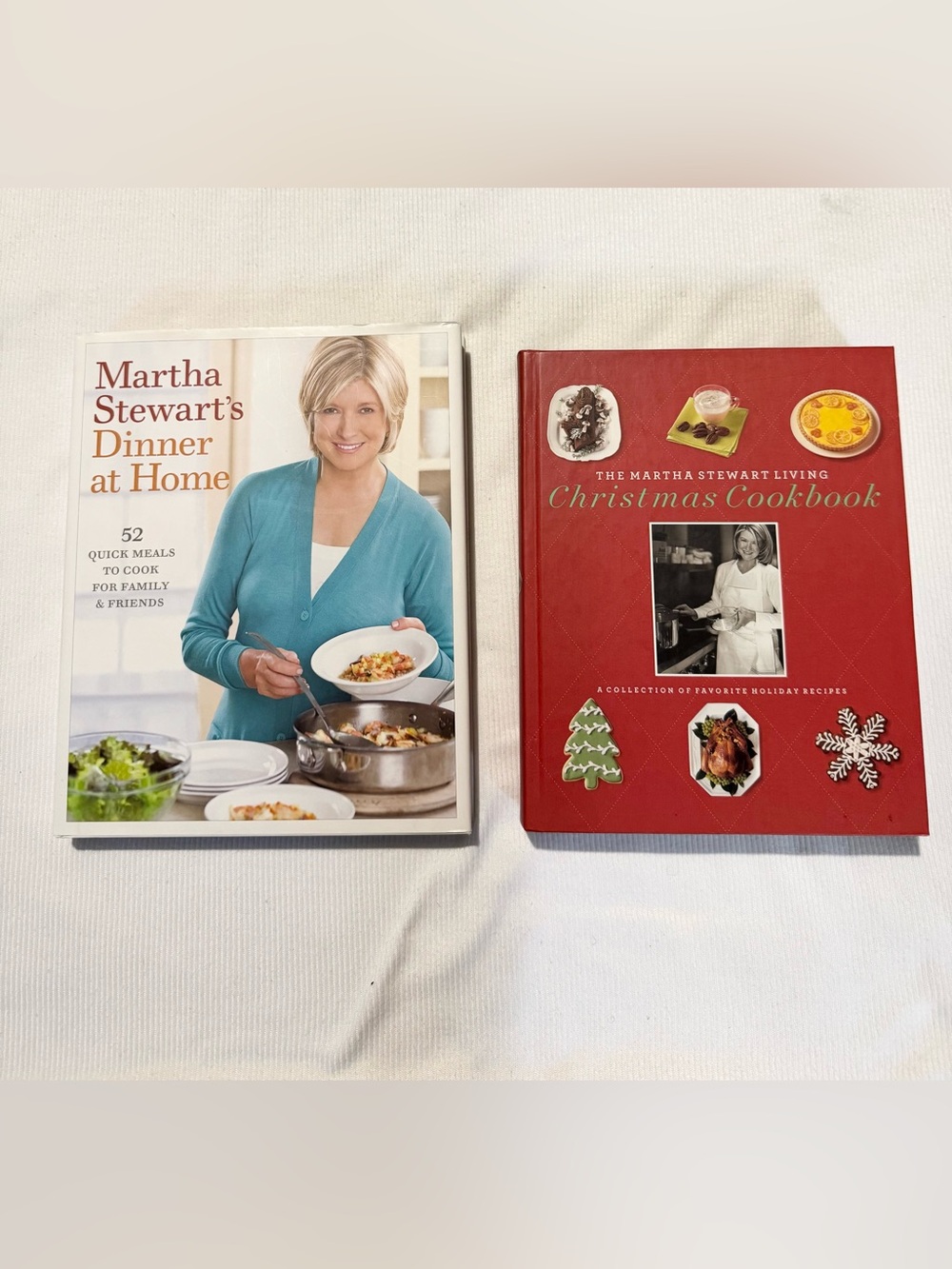 Lot Of 2 Martha Stewart Cookbooks Christmas/Dinner